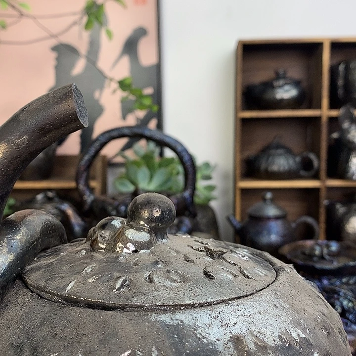 柔***水荥经黑砂馒头窑摆件
