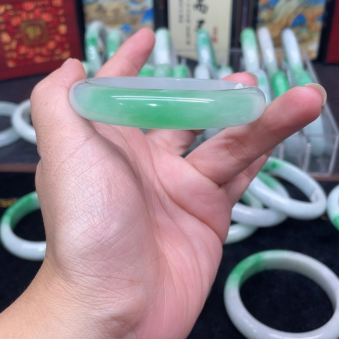 涵***9以图为准云主播011