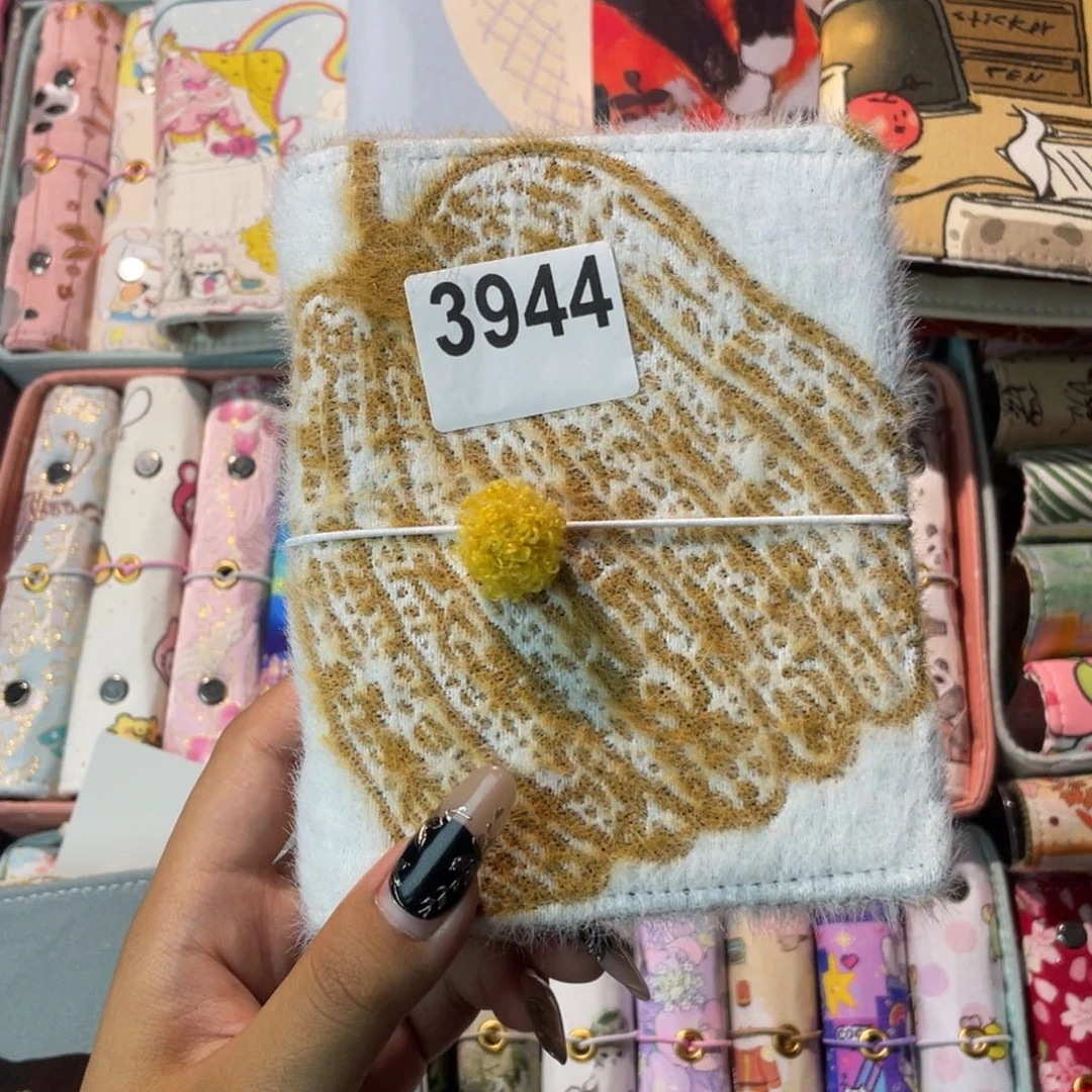 刺绣a7活页送纸3944。