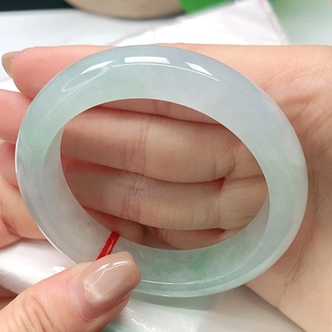 翡翠未镶嵌手镯正圈8号