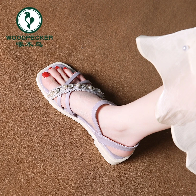 啄木鸟女鞋绝美舒适小香风紫色凉鞋女夏季2025新款软底小众平底鞋