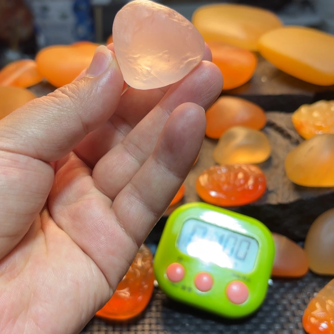 樊***.石英质玉未镶嵌裸石