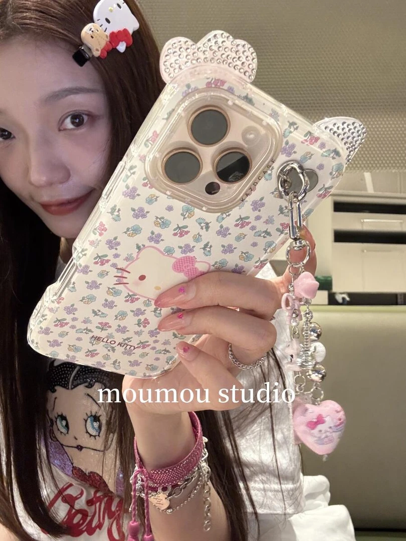 小清新满屏鲜花KT猫耳朵壳适用苹果16/15/14/13全包防摔手机壳