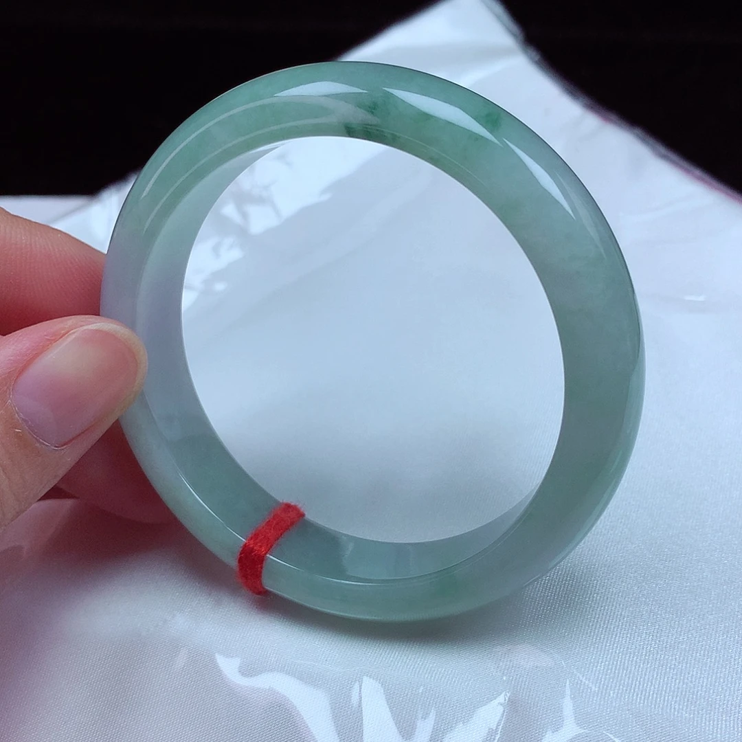 翡翠未镶嵌手镯55-56圈