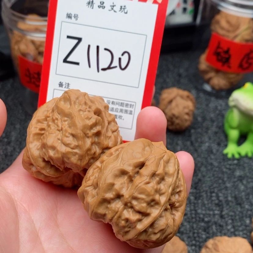 【闪购商品】把件桃核会****鸟蛤蟆头