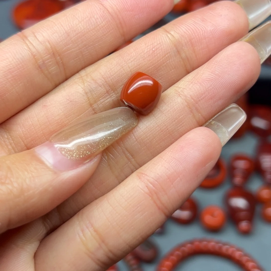 南红玛瑙未镶嵌配饰