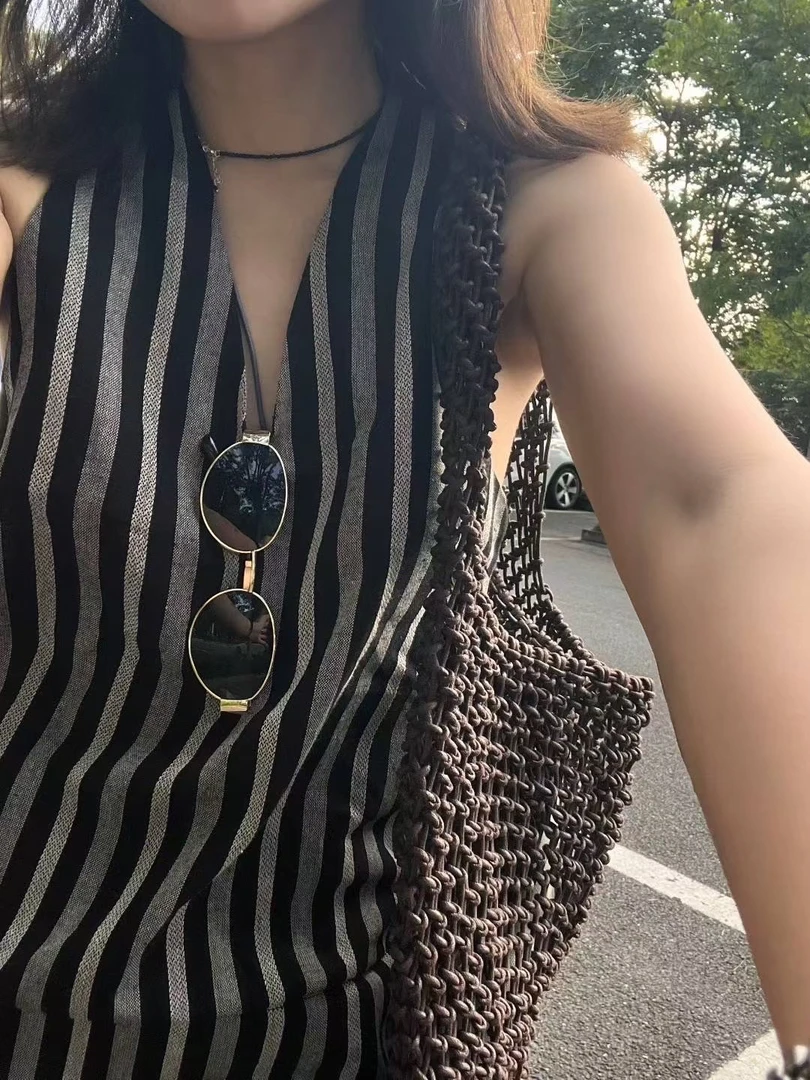 法式复古条纹V领吊带背心女夏季新款慵懒无袖气质小衫套装