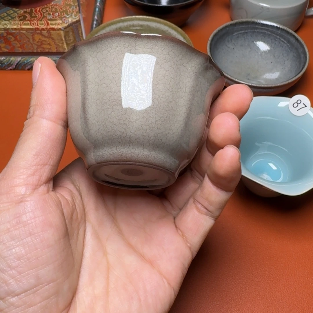 l***怪茶盏61………………………………