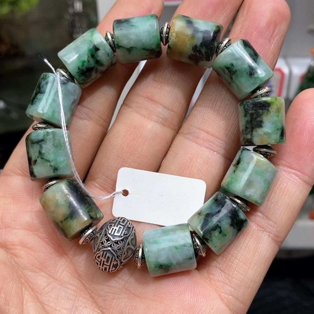 翡翠手链未镶嵌漂亮美眉