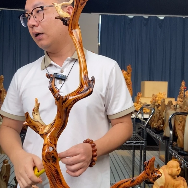 柏木（崖柏）随型摆件