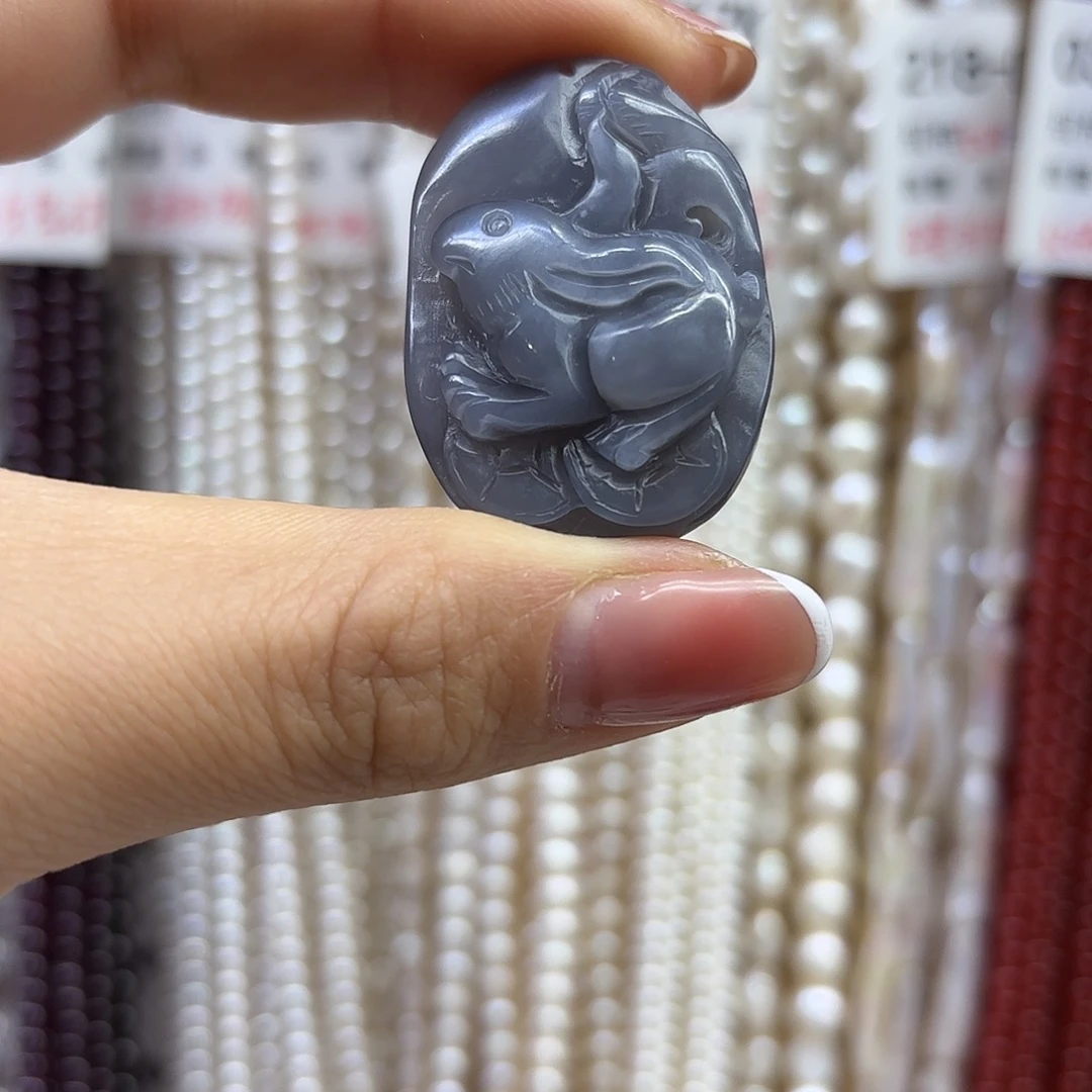 和田玉未镶嵌珠宝半成品兔子