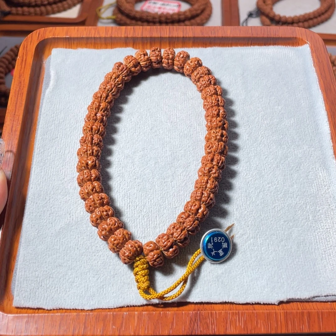 溦***生金刚菩提吊坠定制梅花飞碟手持12.5