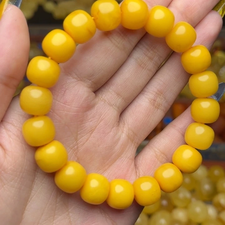 蜜蜡未镶嵌珠宝奇石197-天然蜜蜡老蜡鸡油黄老型手串微瑕