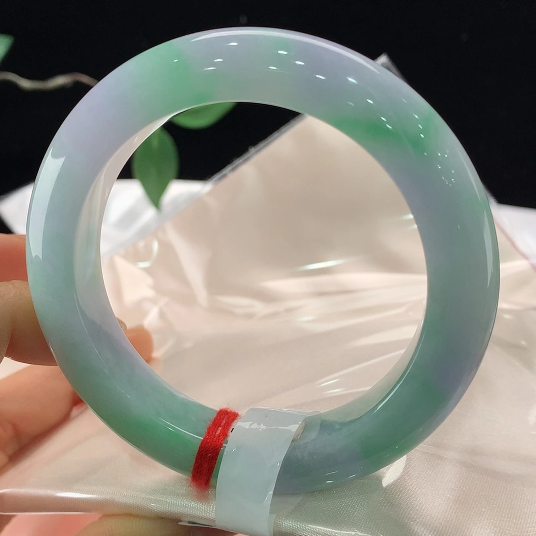 翡翠未镶嵌手镯0551