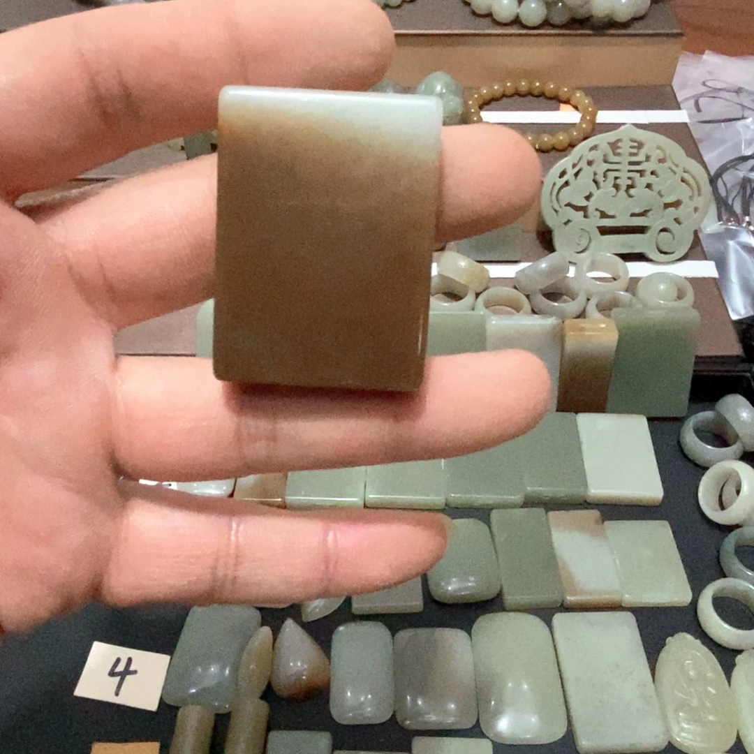 和田玉未镶嵌颈饰茉*024