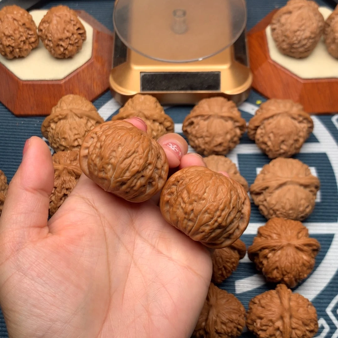 阿***远文玩核桃把件铁锤41