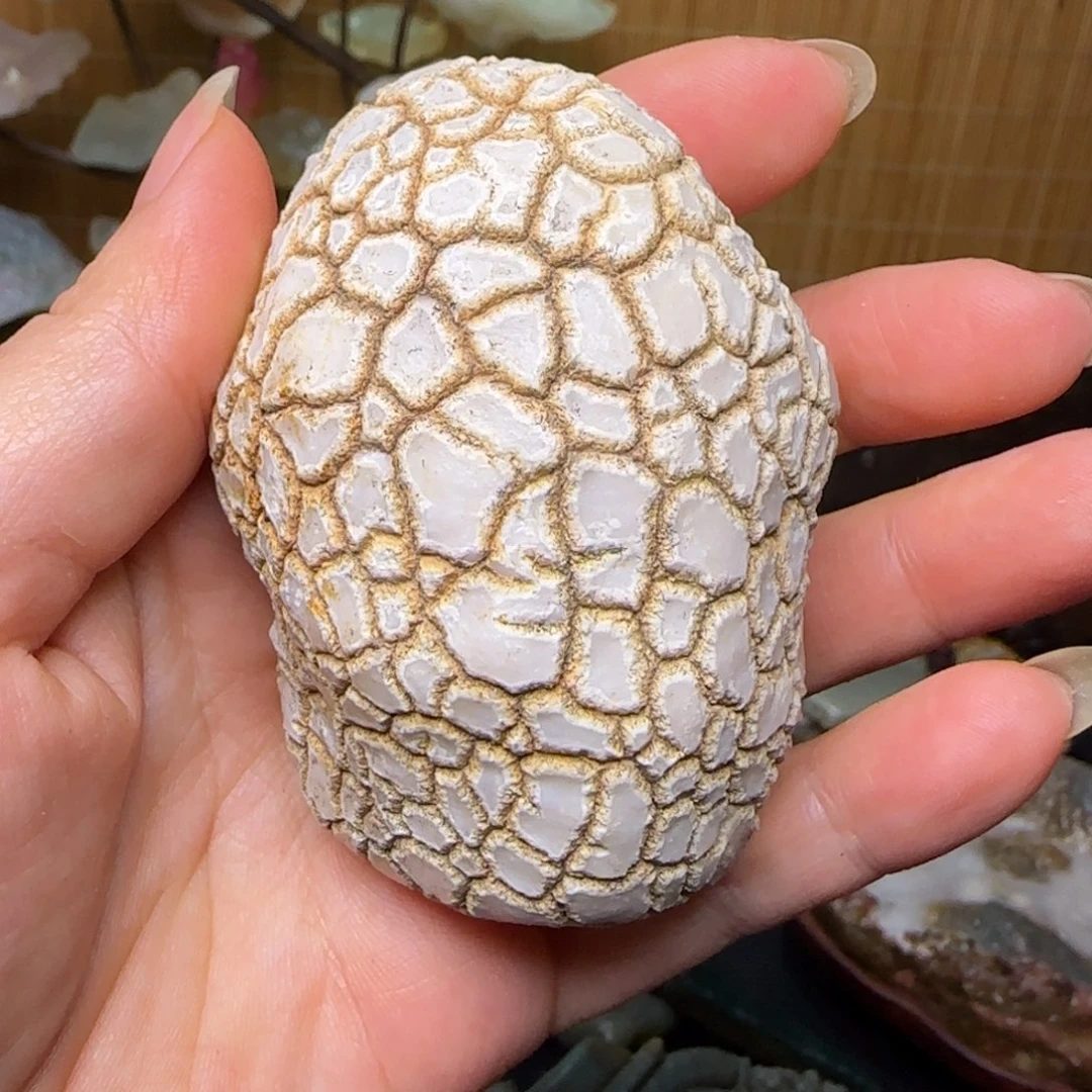 石材白色蛋白开片