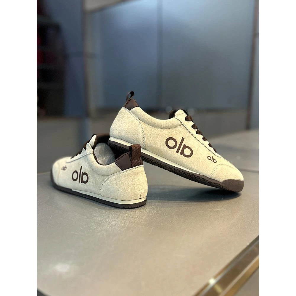 潮男鞋秋冬爆款真皮阿甘鞋舒适轻便百搭覆古板鞋轻便日常休闲鞋