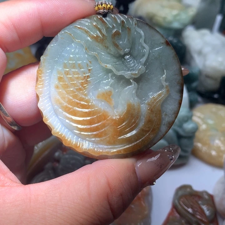 翡翠未镶嵌颈饰保真天然A货翡翠