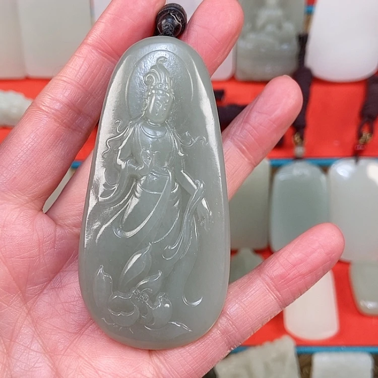 【闪购商品】颈饰未镶嵌和田玉