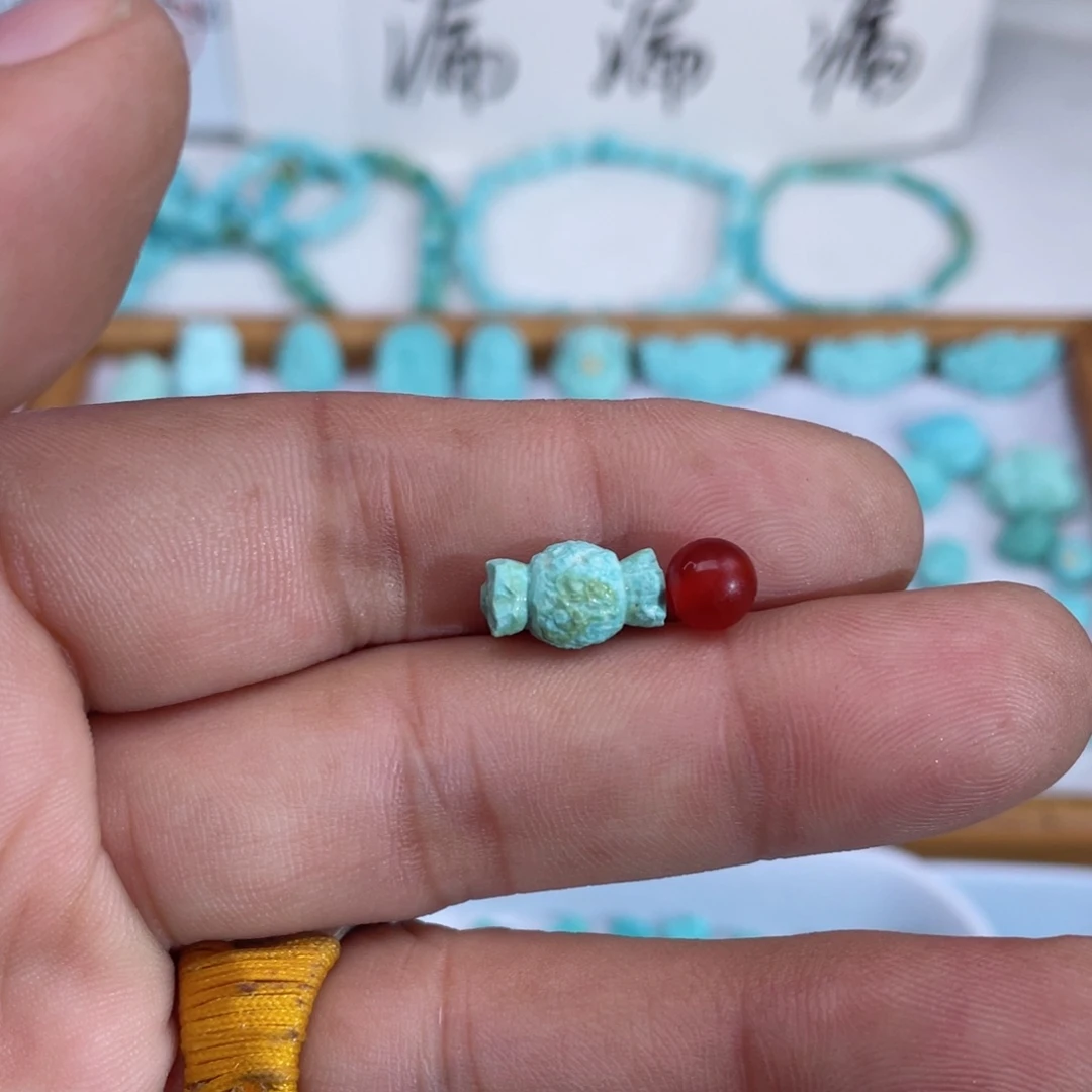 南红玛瑙未镶嵌颈饰321