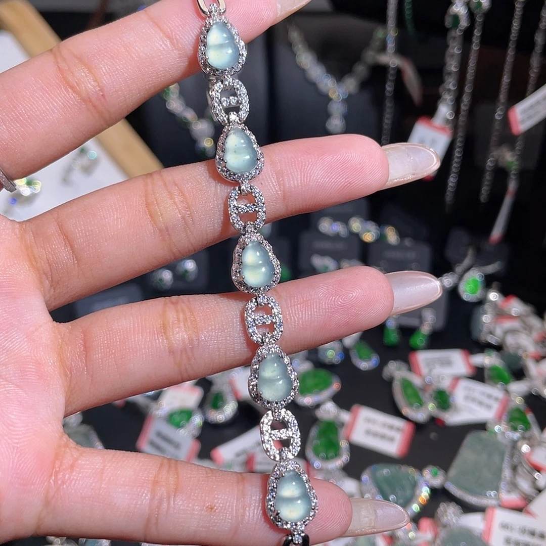 未镶嵌手链翡翠手链