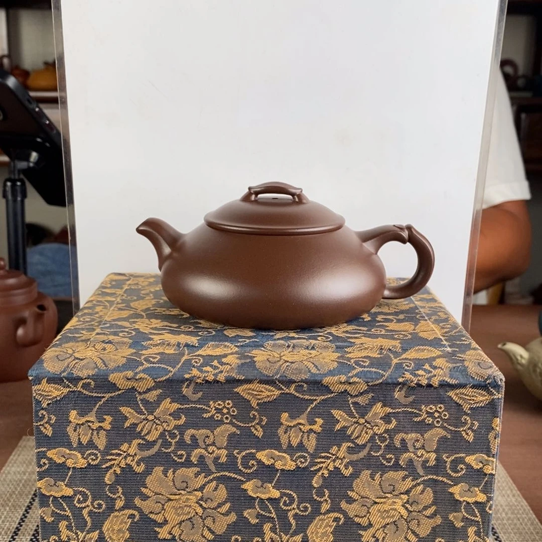 紫砂茶壶宜兴紫砂工艺美术精品