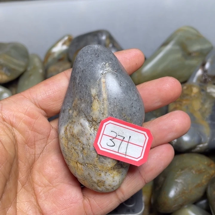 颈饰未镶嵌和田玉371