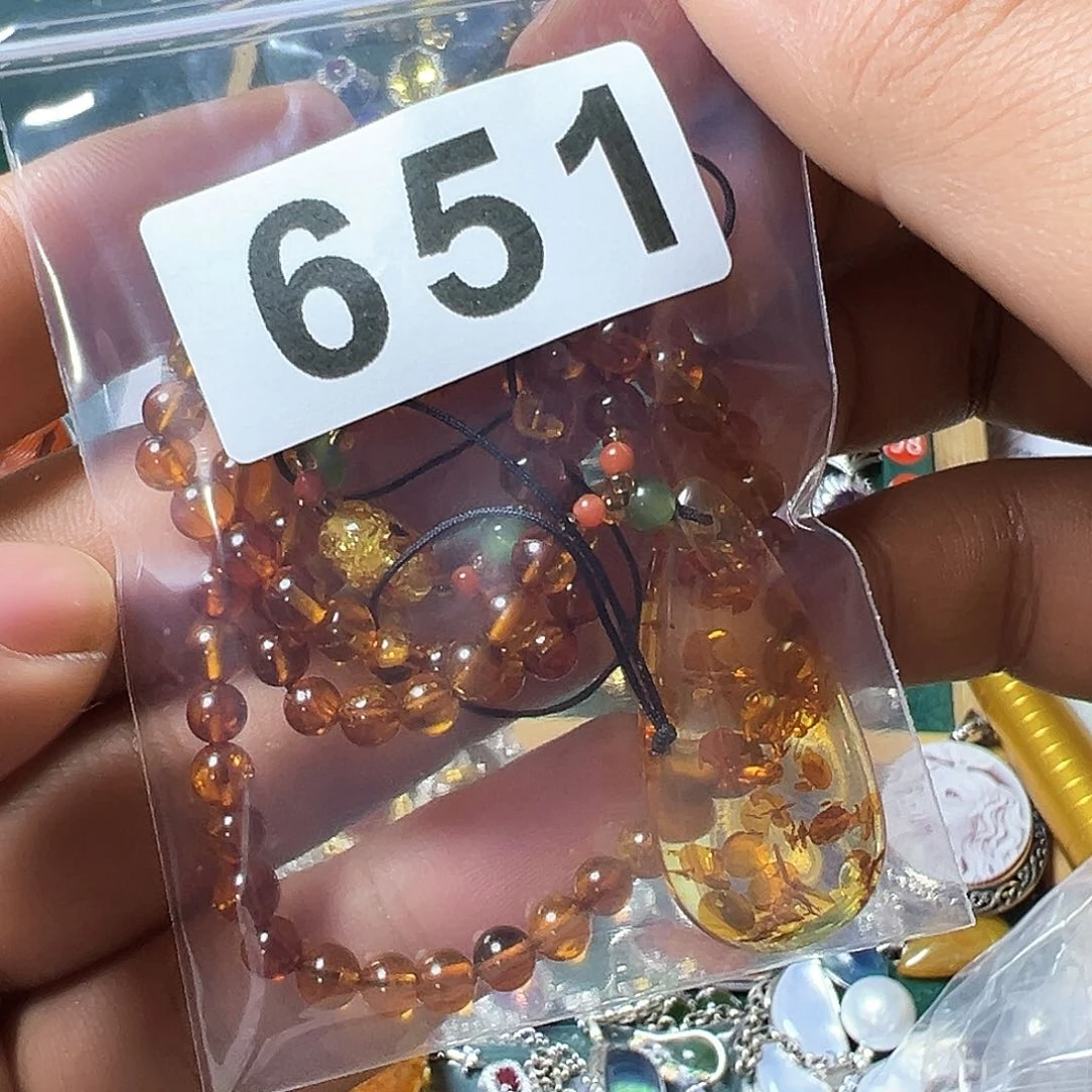 琥珀（花珀）颈饰未镶嵌蓝*