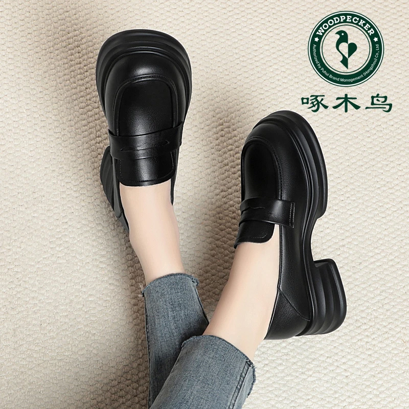 啄木鸟厚底英伦风乐福鞋女新款春秋女鞋软底中跟单鞋子小皮鞋女
