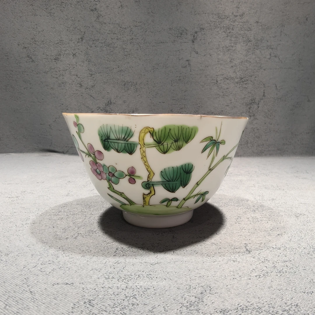 清道光粉彩梅竹花卉茶碗