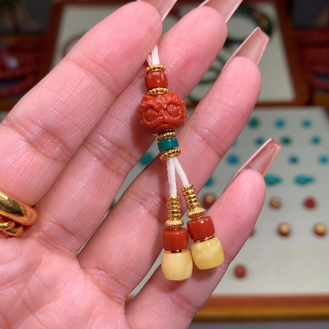 南红玛瑙颈饰未镶嵌