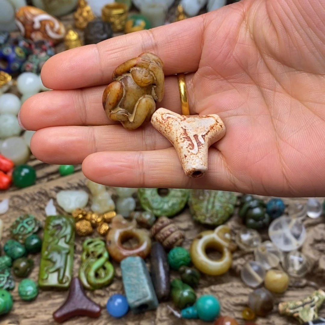 未镶嵌颈饰玛瑙/玉髓>****<