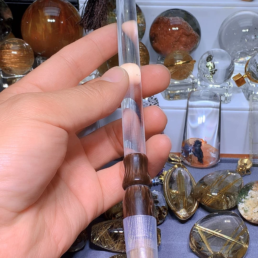 水晶摆件未镶嵌快**行天然水晶