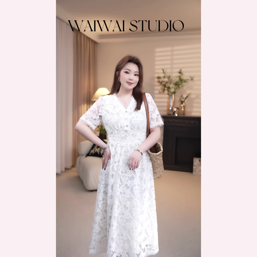 【花憬】显瘦气质V领镂空收腰连衣裙 X52L435