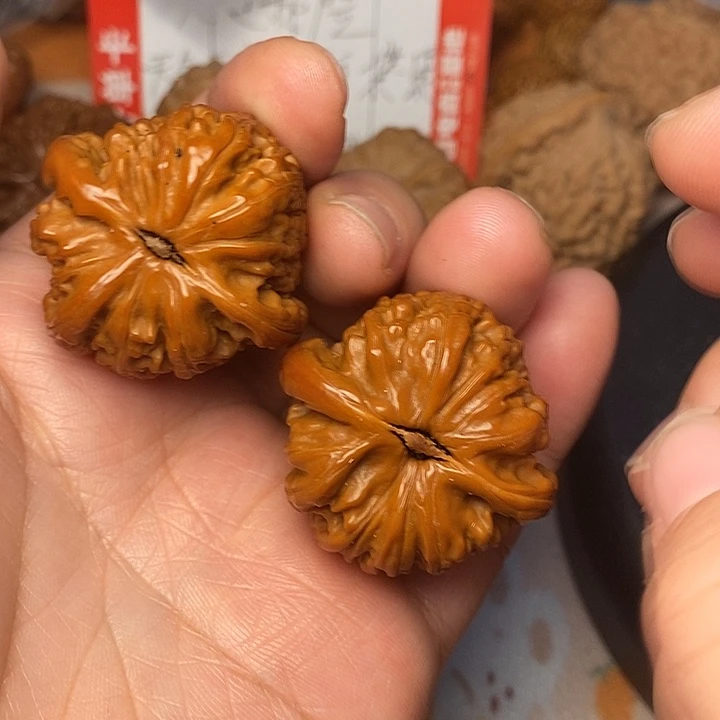 李***良把件文玩核桃白35