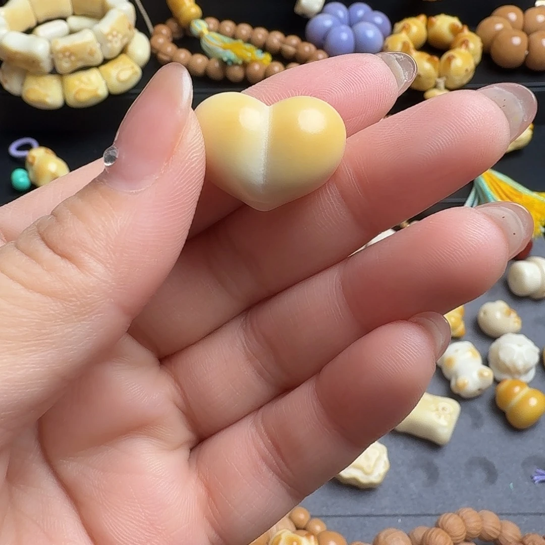 猴头核桃手串微瑕爱心