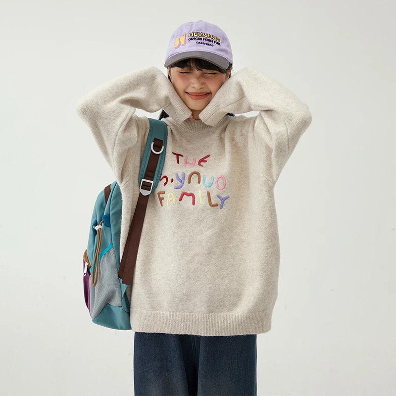 冬季新款绣花保暖休闲毛衣元气学院针织衫宽松刺绣毛衣C24DM1068C