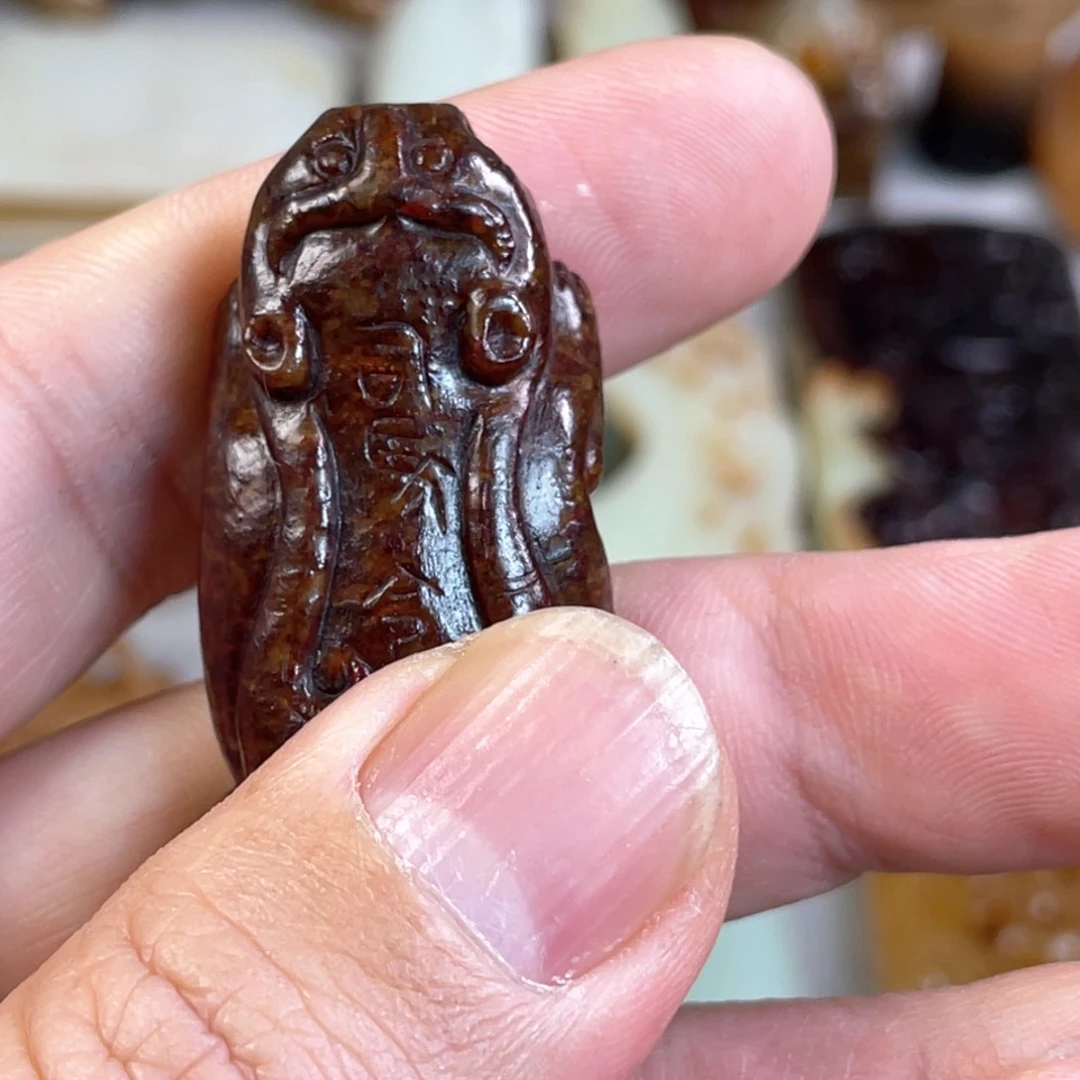 和田玉颈饰未镶嵌陈*