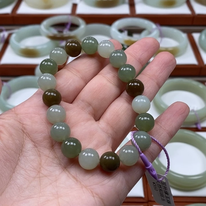 和田玉手串未镶嵌