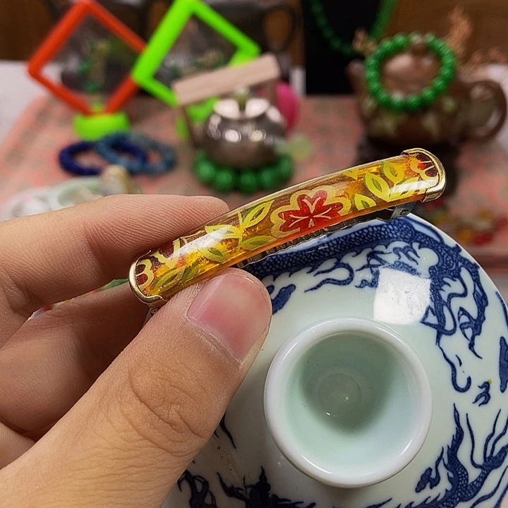 瓷片你哈哈哈哈哈哈呼呼呼