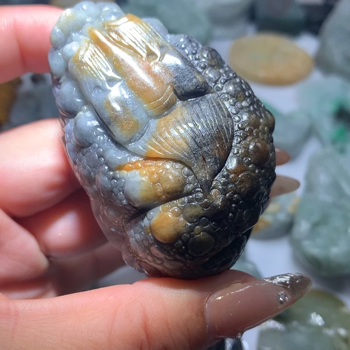 翡翠未镶嵌颈饰保真天然A货翡翠