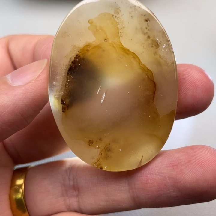 玛瑙/玉髓未镶嵌颈饰A****n