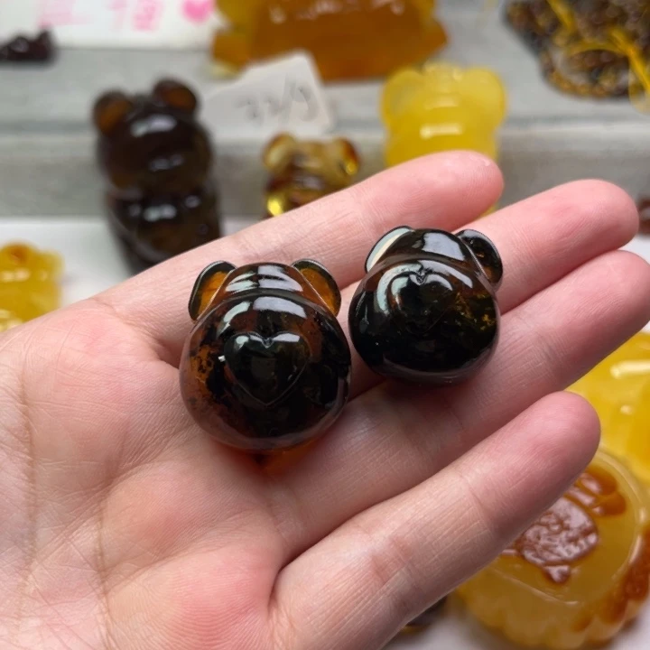 琥珀颈饰未镶嵌红*瑰琥珀蜜蜡