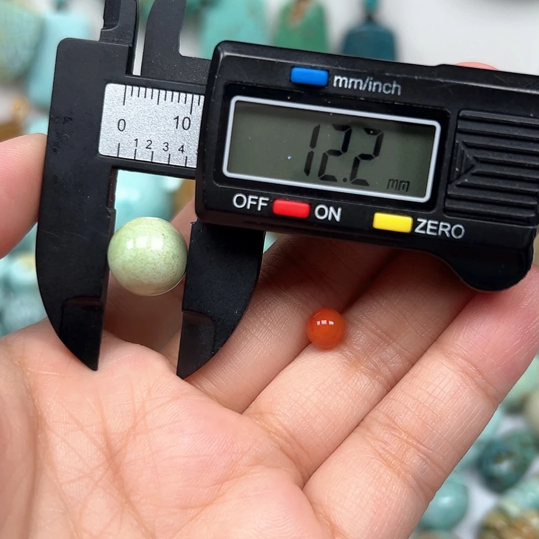 未镶嵌南红玛瑙珠宝奇石