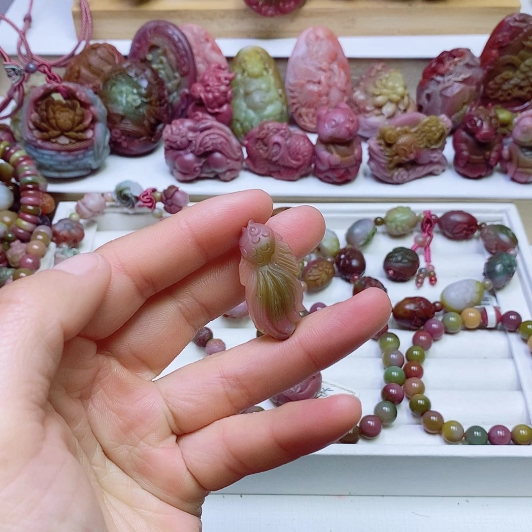 玛瑙/玉髓盐源玛瑙未镶嵌