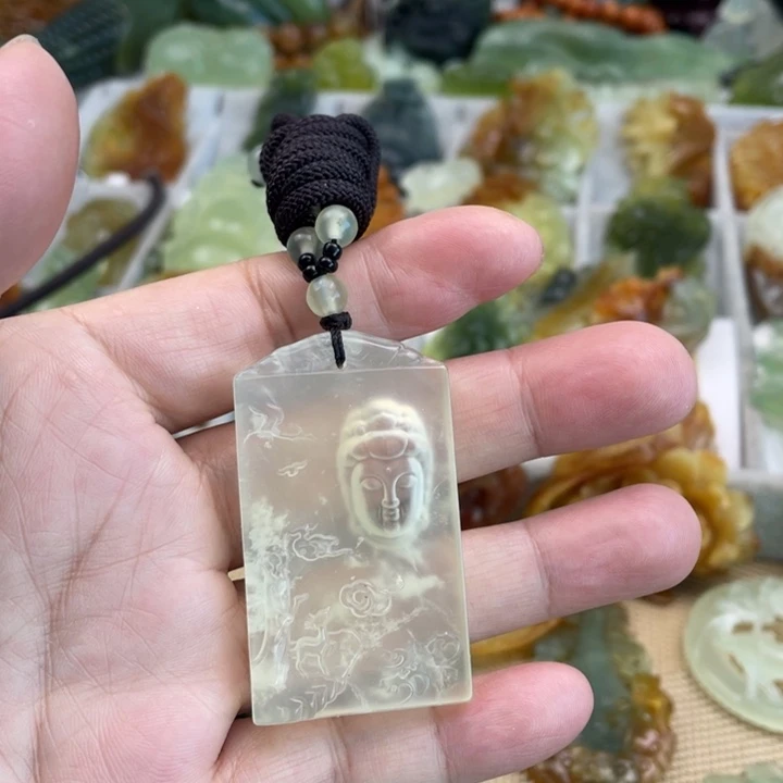 蛇纹石玉合金颈饰