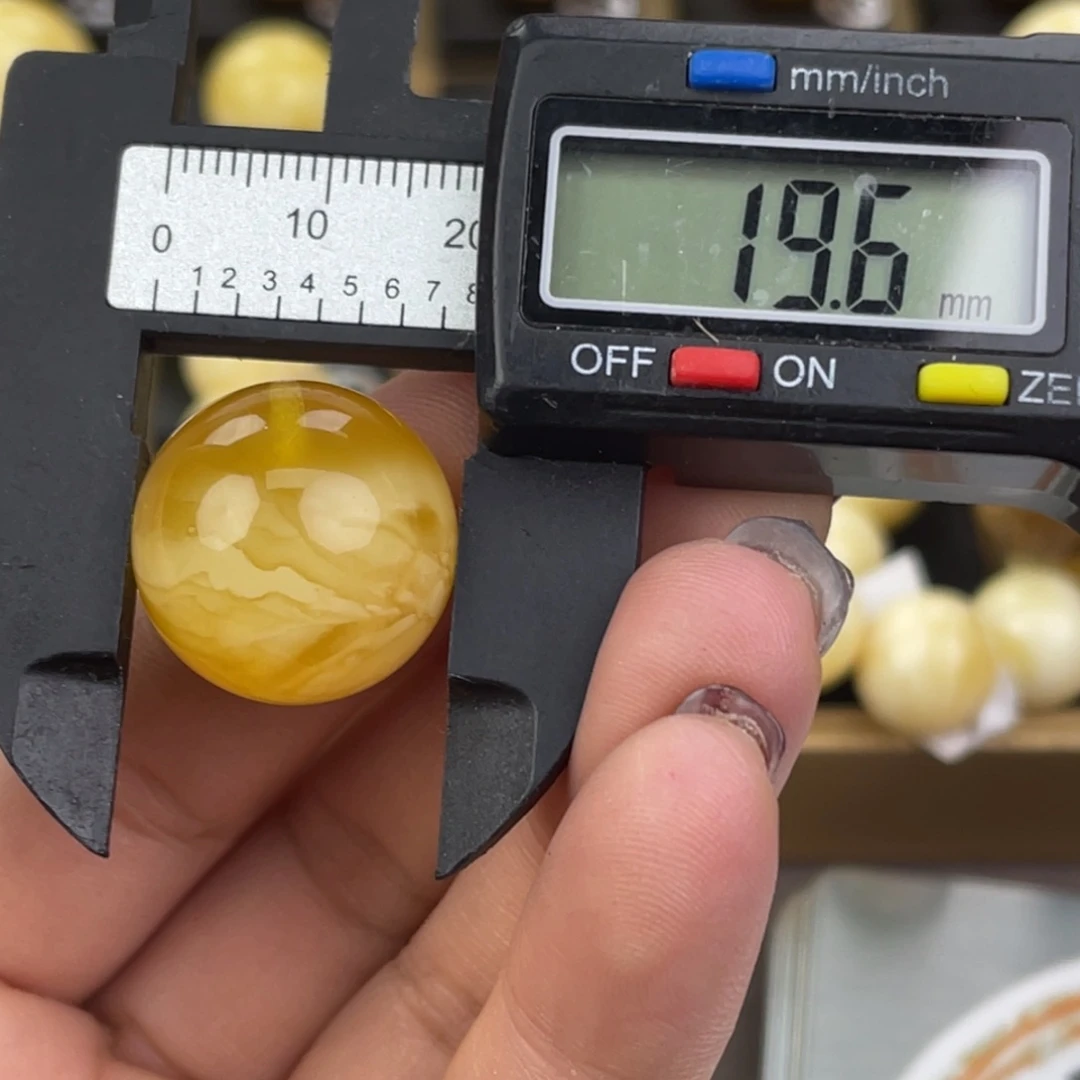 裸石琥珀未镶嵌蜜蜡62