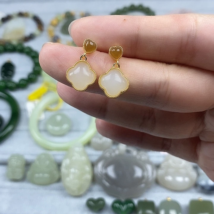 和田玉未镶嵌珠宝半成品