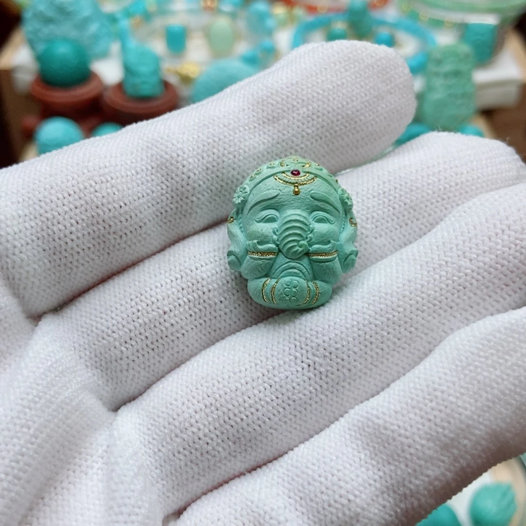 绿松石未镶嵌象神